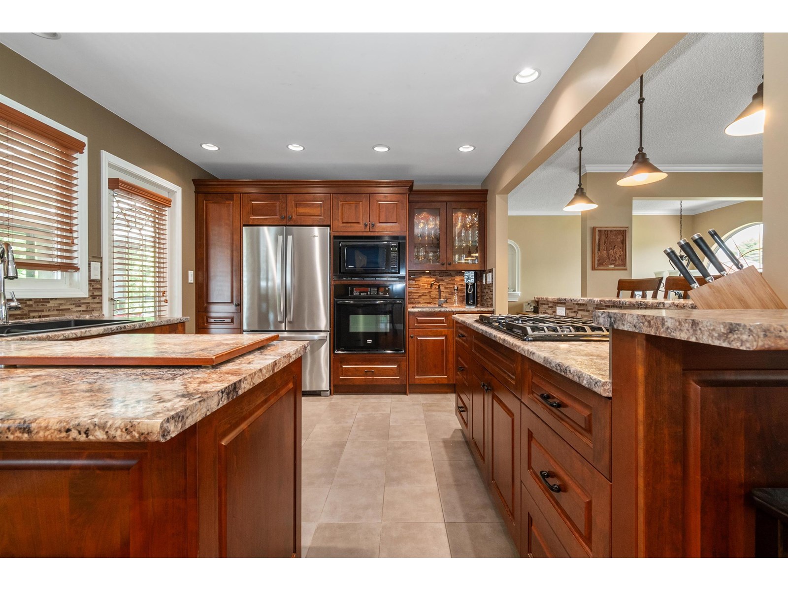 10347 Kent Road Property Photo 6