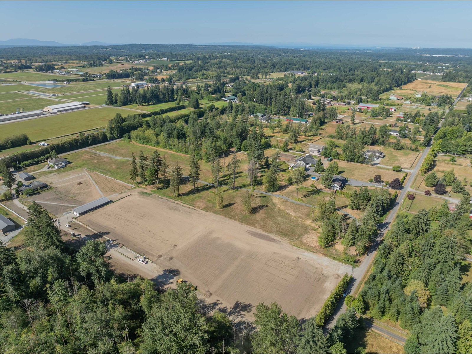 22714 26 Avenue Property Photo 9