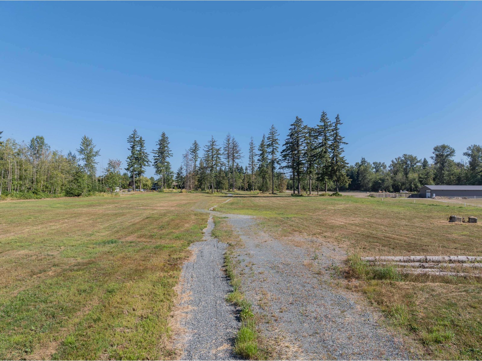 22714 26 Avenue Property Photo 13