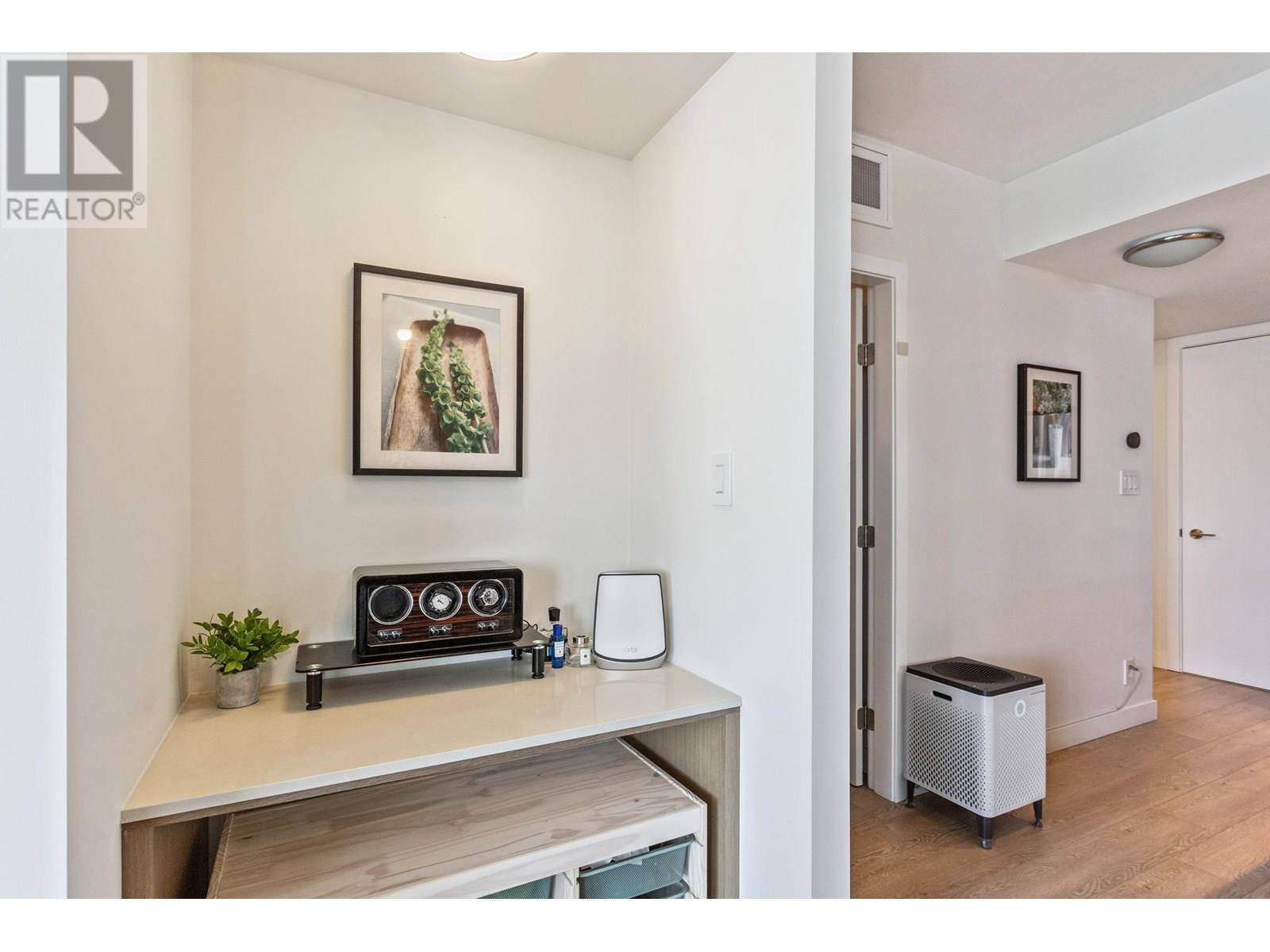 1502 111 E 1st Avenue Property Photo 8