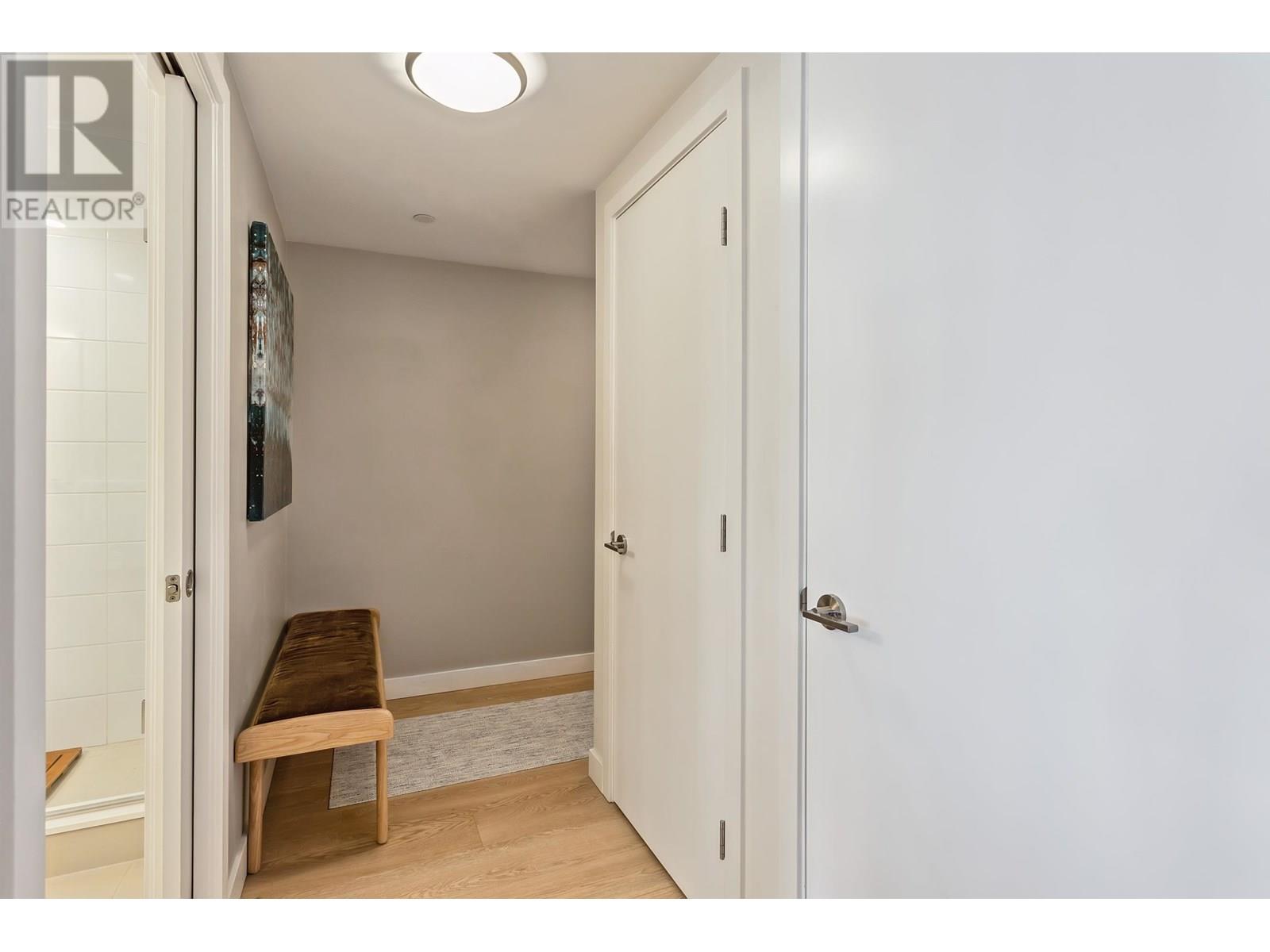 1502 111 E 1st Avenue Property Photo 25