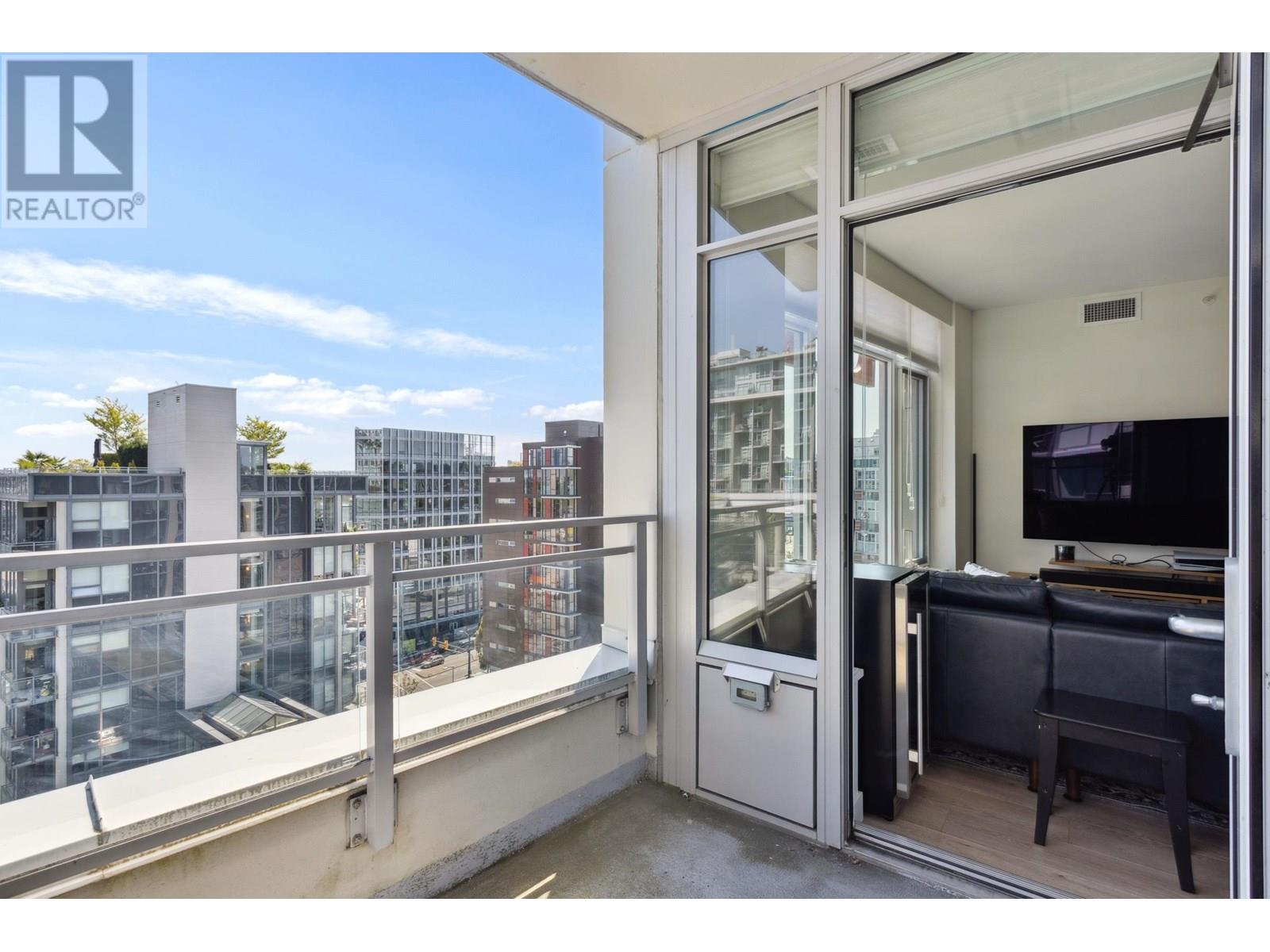 1502 111 E 1st Avenue Property Photo 29