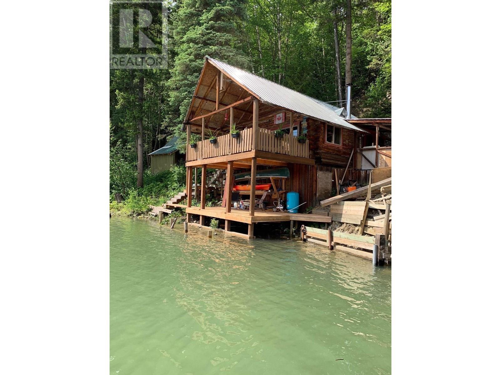 5276 Cariboo Lake Road Property Photo 3
