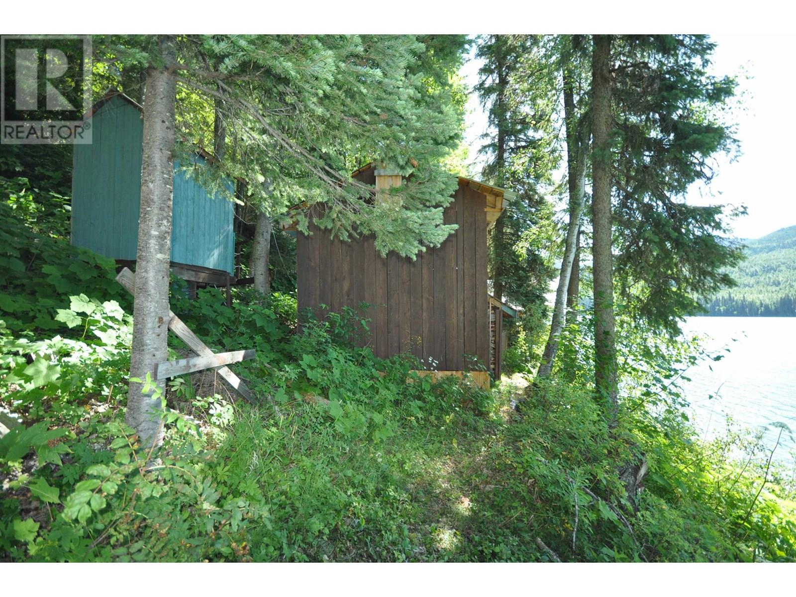 5276 Cariboo Lake Road Property Photo 12