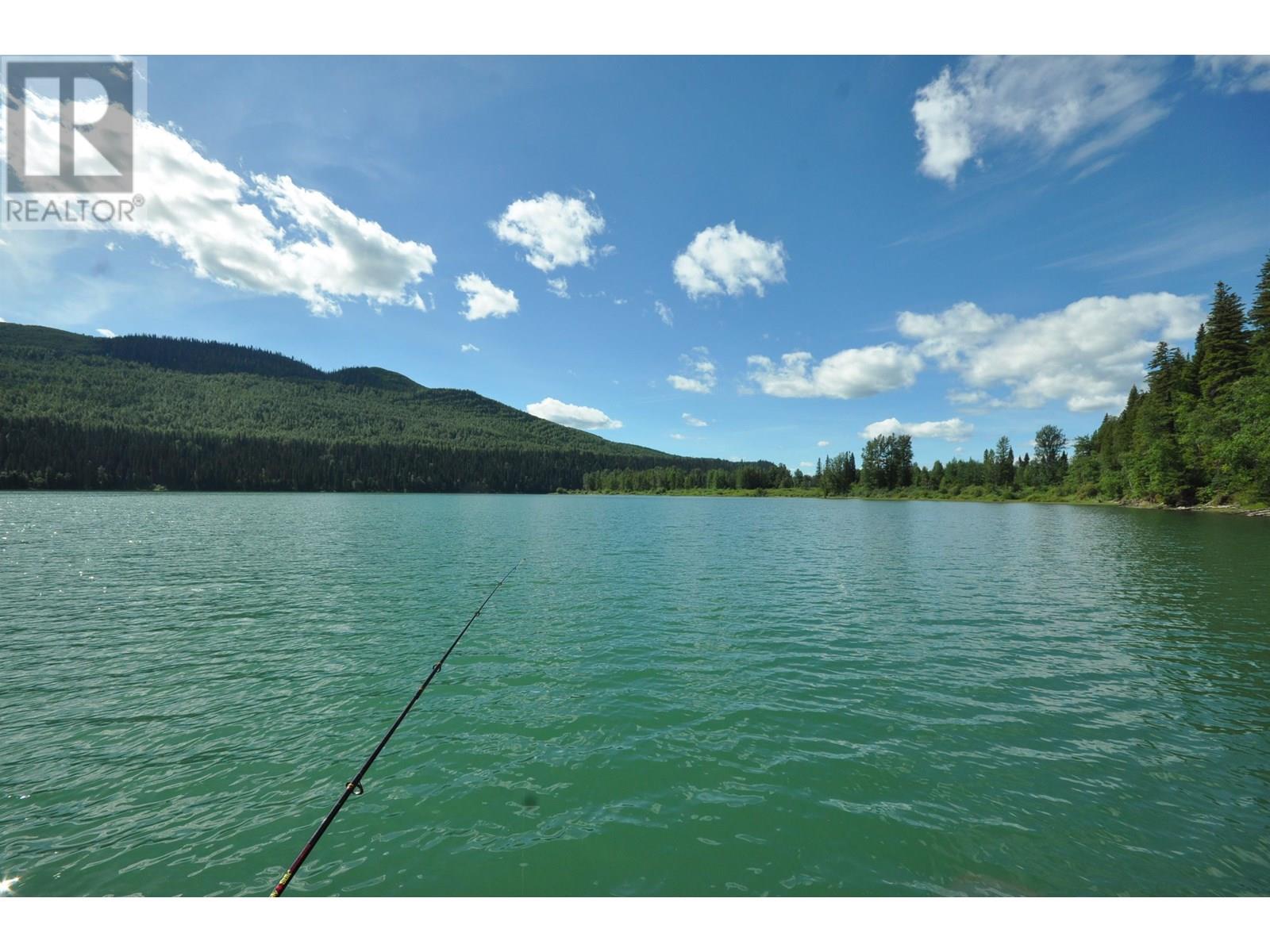5276 Cariboo Lake Road Property Photo 22