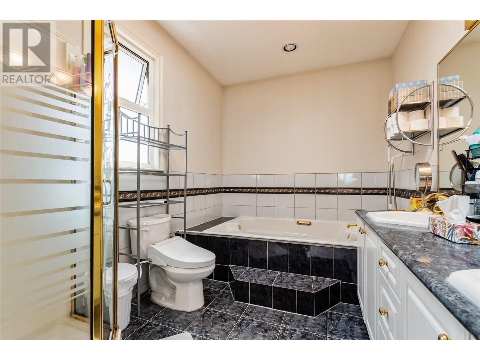 12520 Cameron Drive Property Photo 15