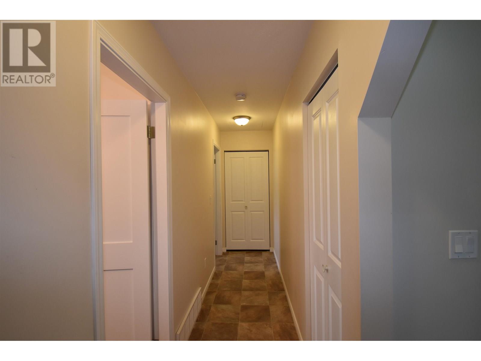 4815 Strathern Road Property Photo 9