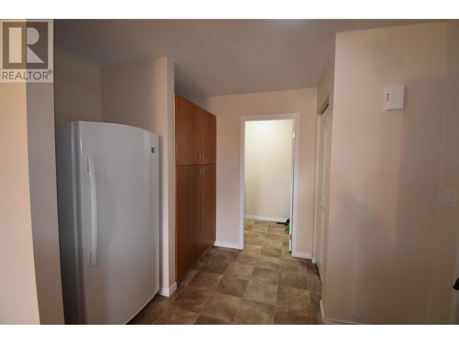 4815 Strathern Road Property Photo 15