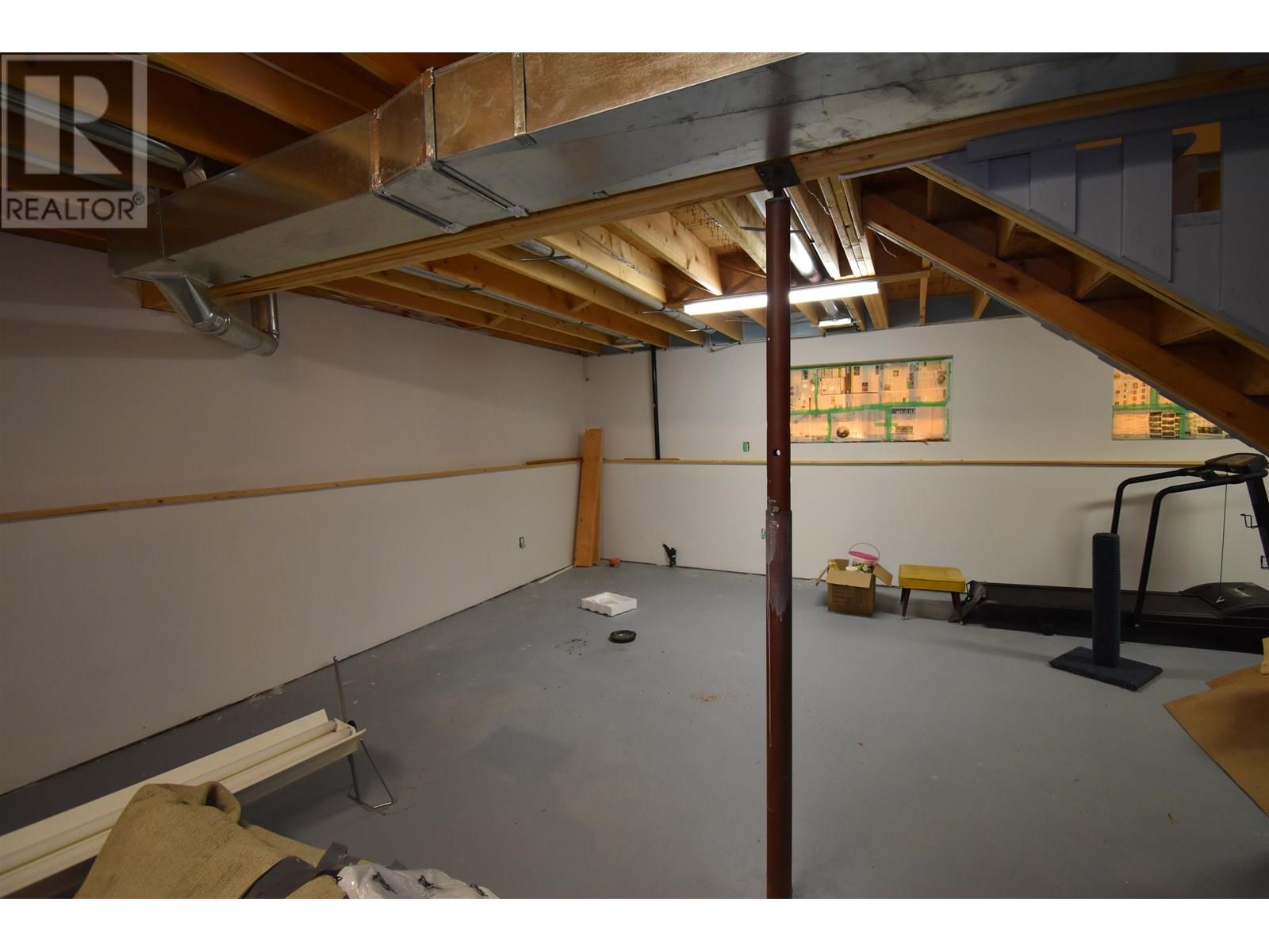 4815 Strathern Road Property Photo 21