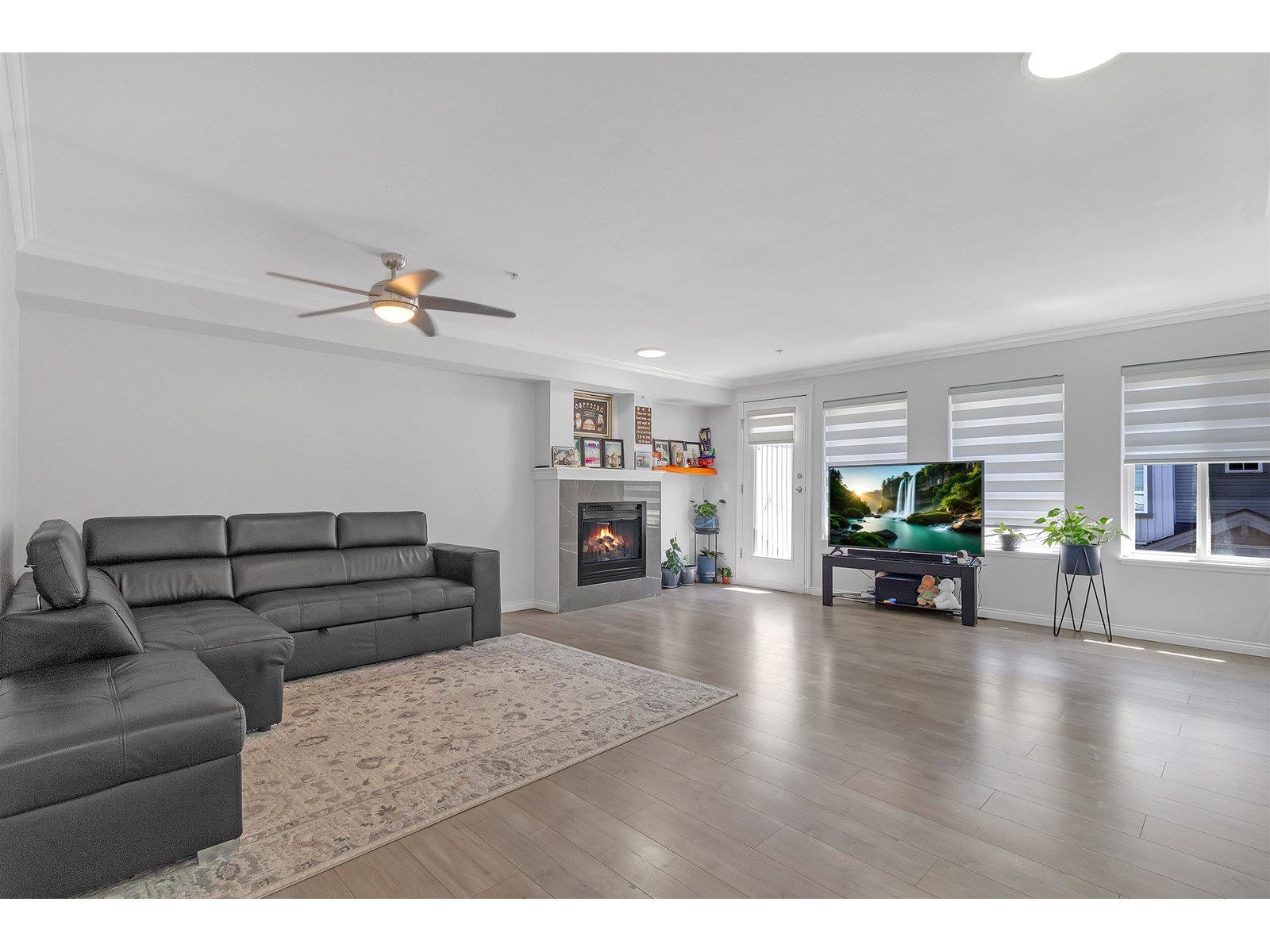 12040 68 #186 Property Photo 3