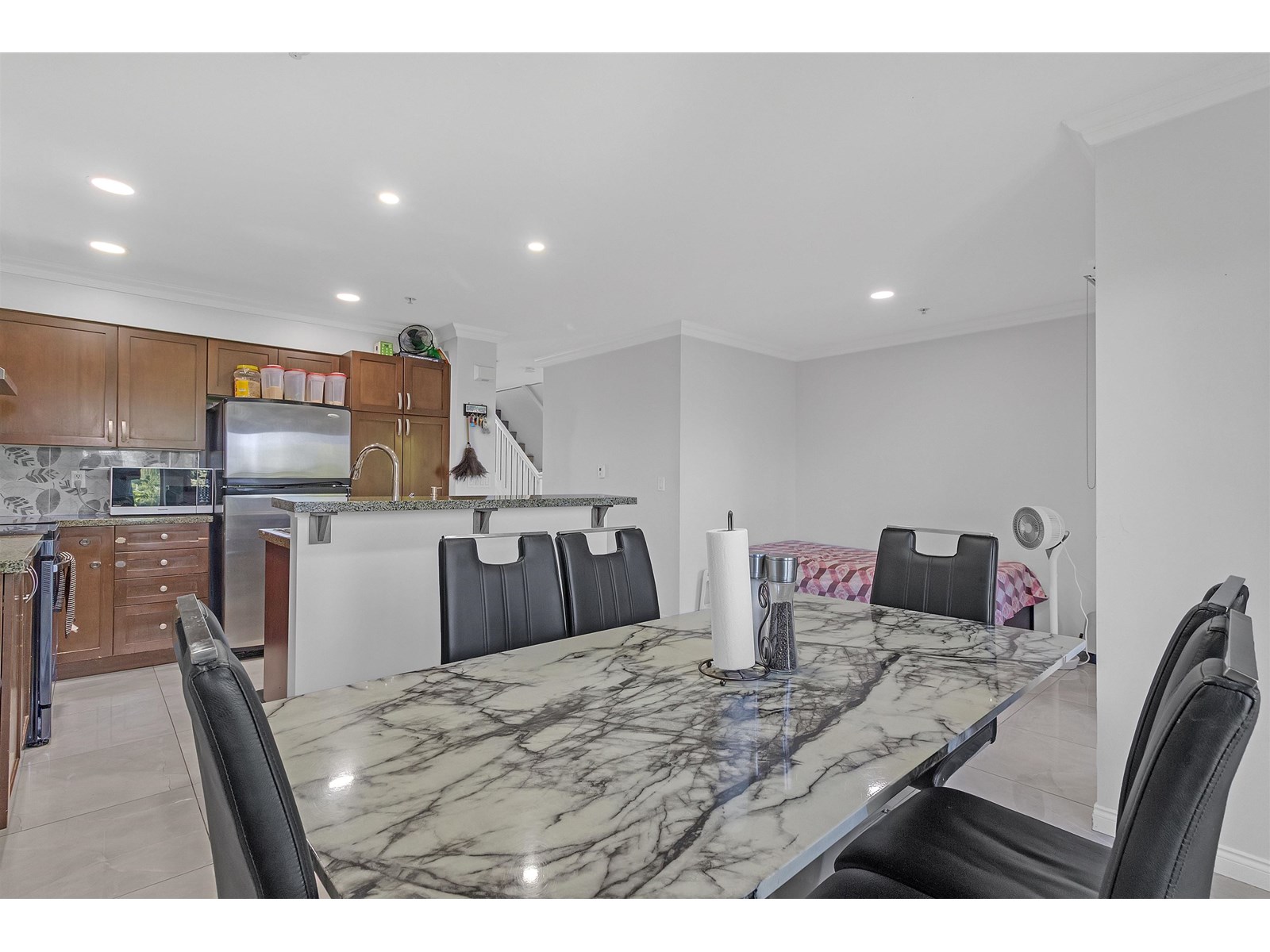 12040 68 #186 Property Photo 8