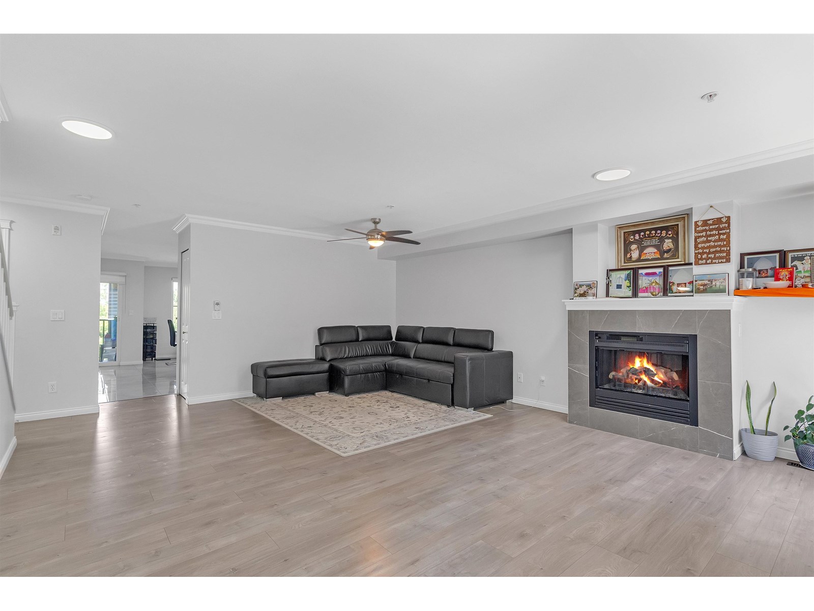 12040 68 #186 Property Photo 9