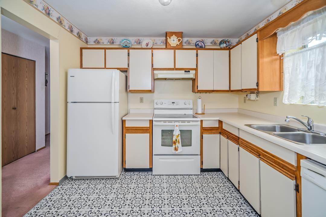 9131 212a Property Photo 2