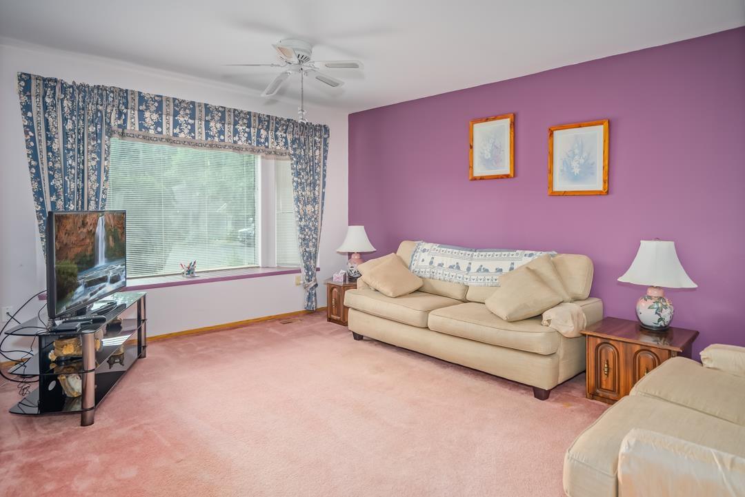 9131 212a Property Photo 7