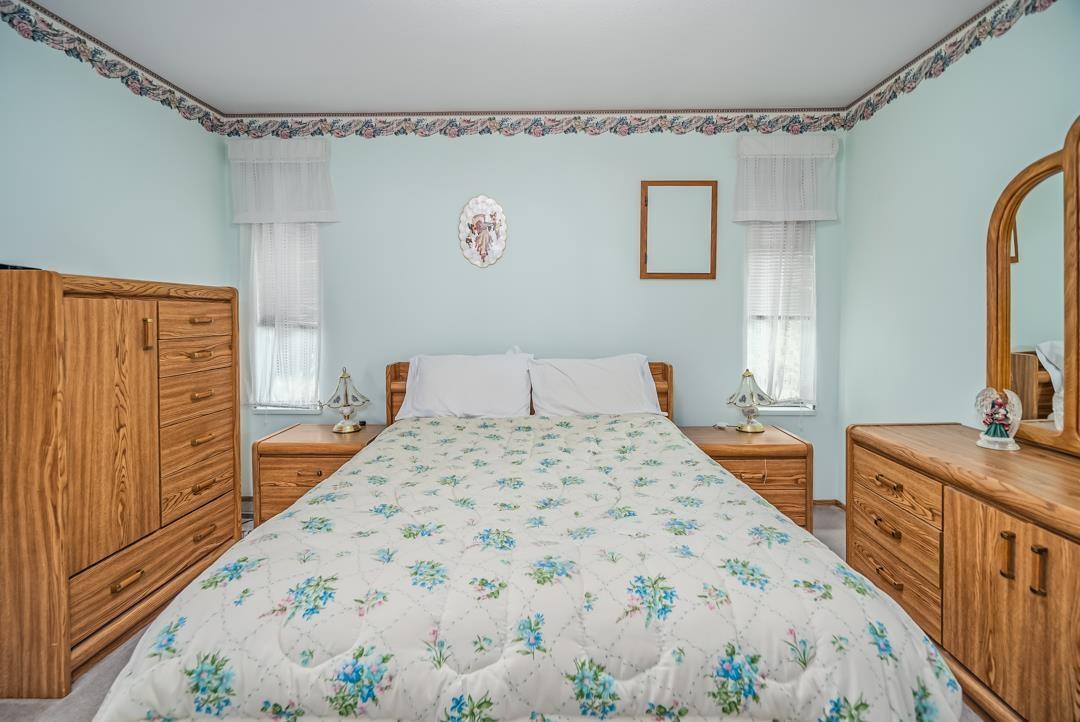 9131 212a Property Photo 16