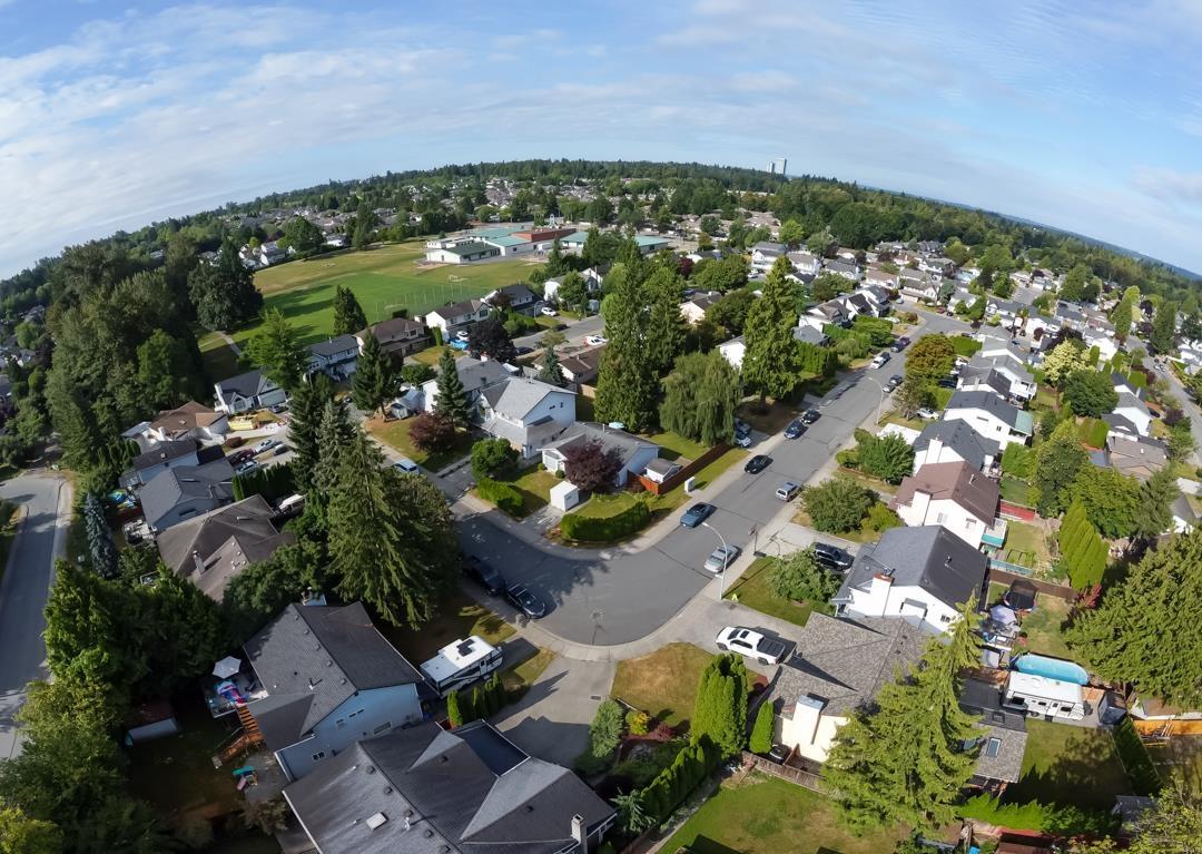 9131 212a Property Photo 29