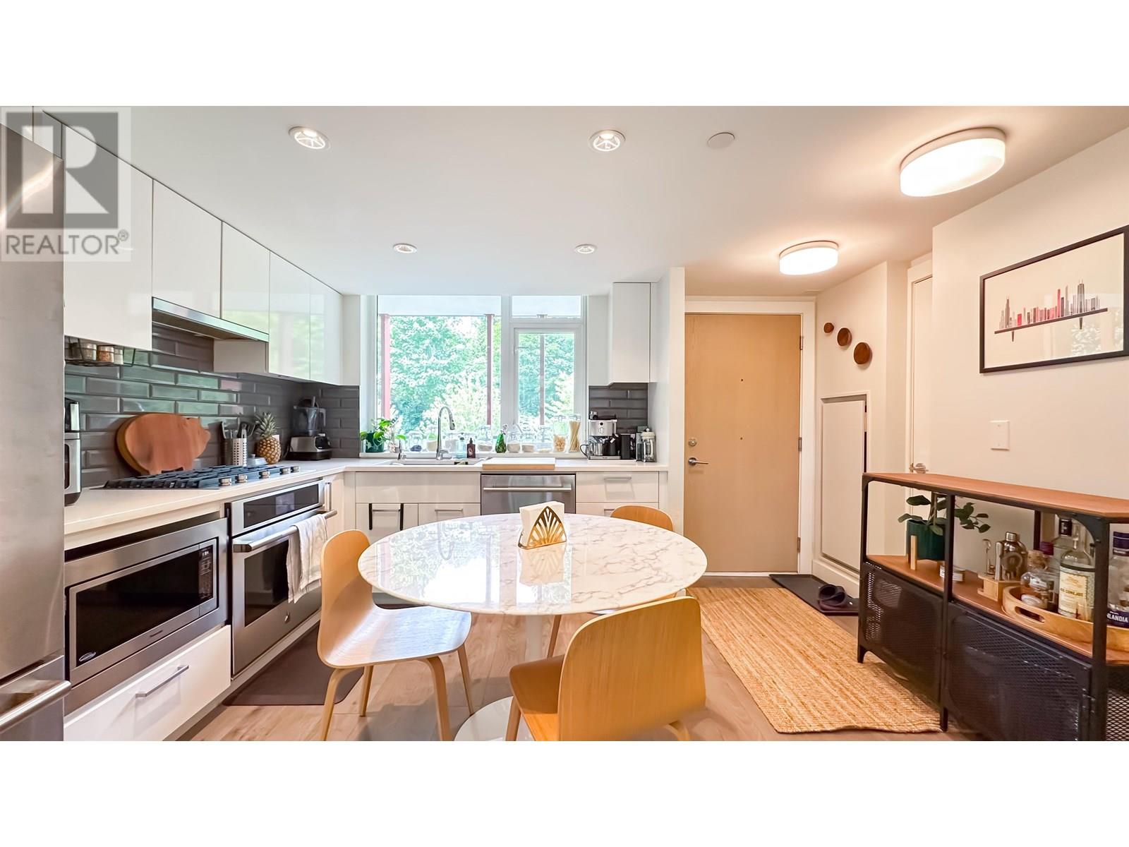 202 3498 Marine Way Property Photo 5