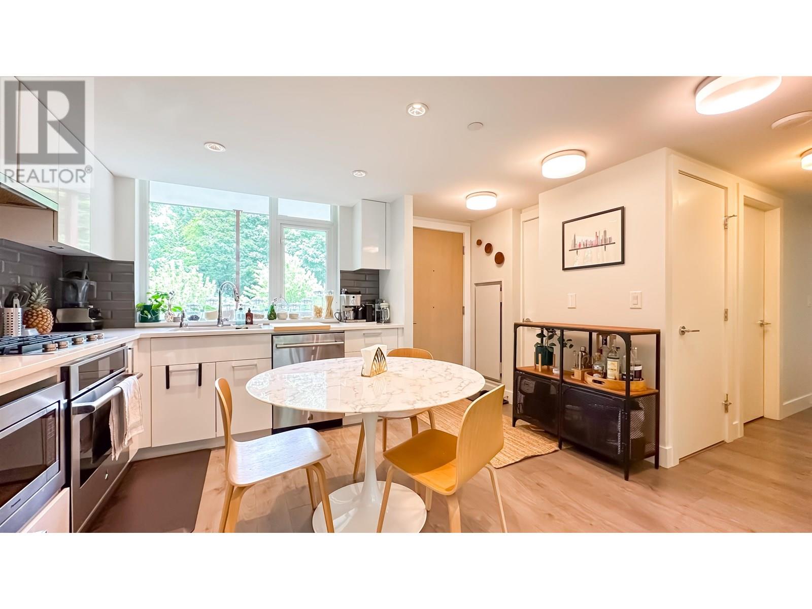 202 3498 Marine Way Property Photo 6