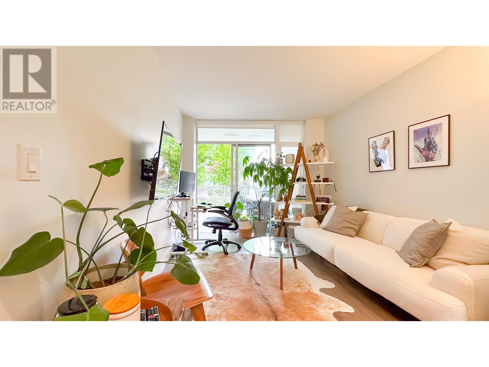 202 3498 Marine Way Property Photo 8