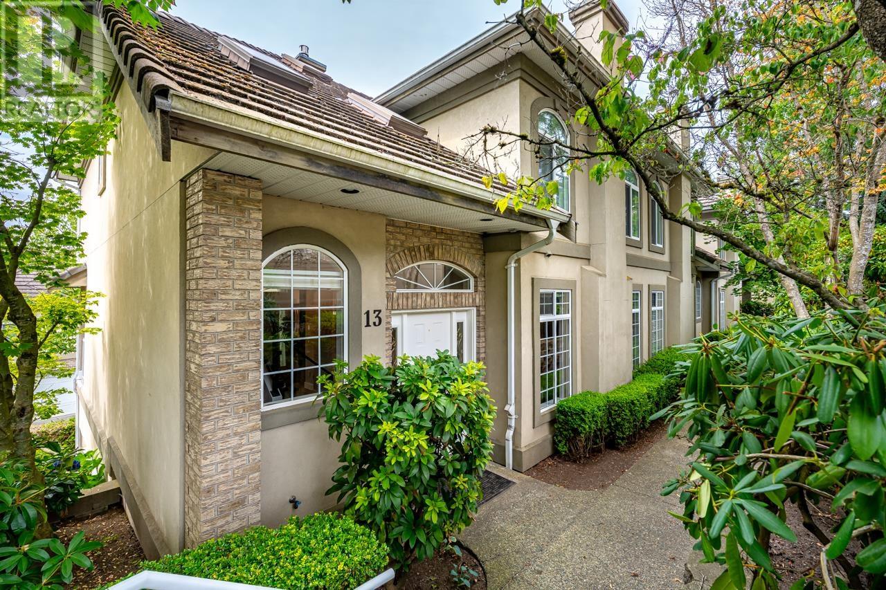 915 Fort Fraser Rise #13 Property Photo 1