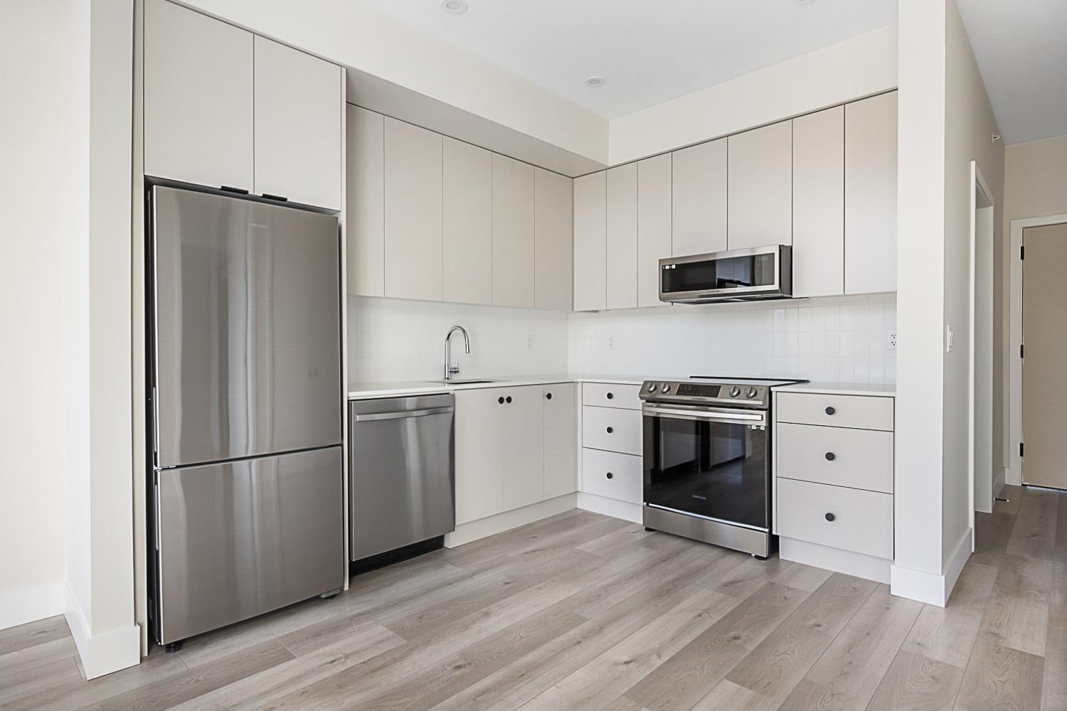 45497 Campus Drive #407 Property Photo 5