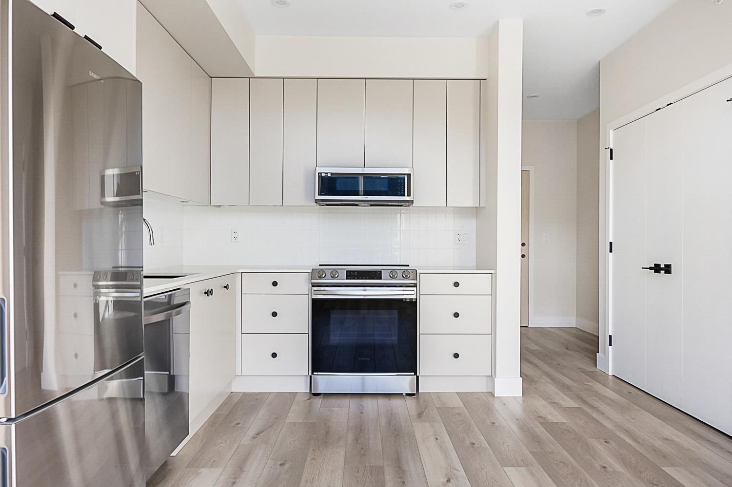 45497 Campus Drive #407 Property Photo 6