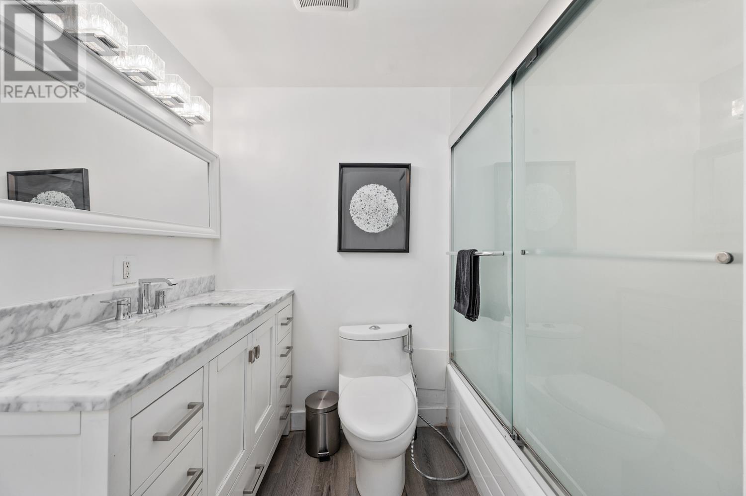 1905 9541 Erickson Drive Property Photo 14