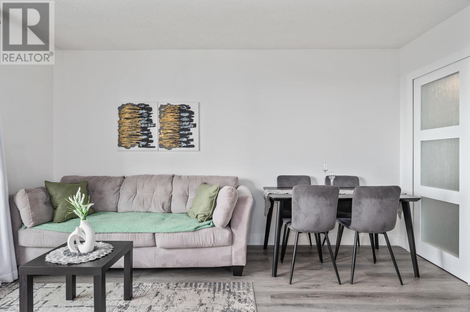 1905 9541 Erickson Drive Property Photo 15