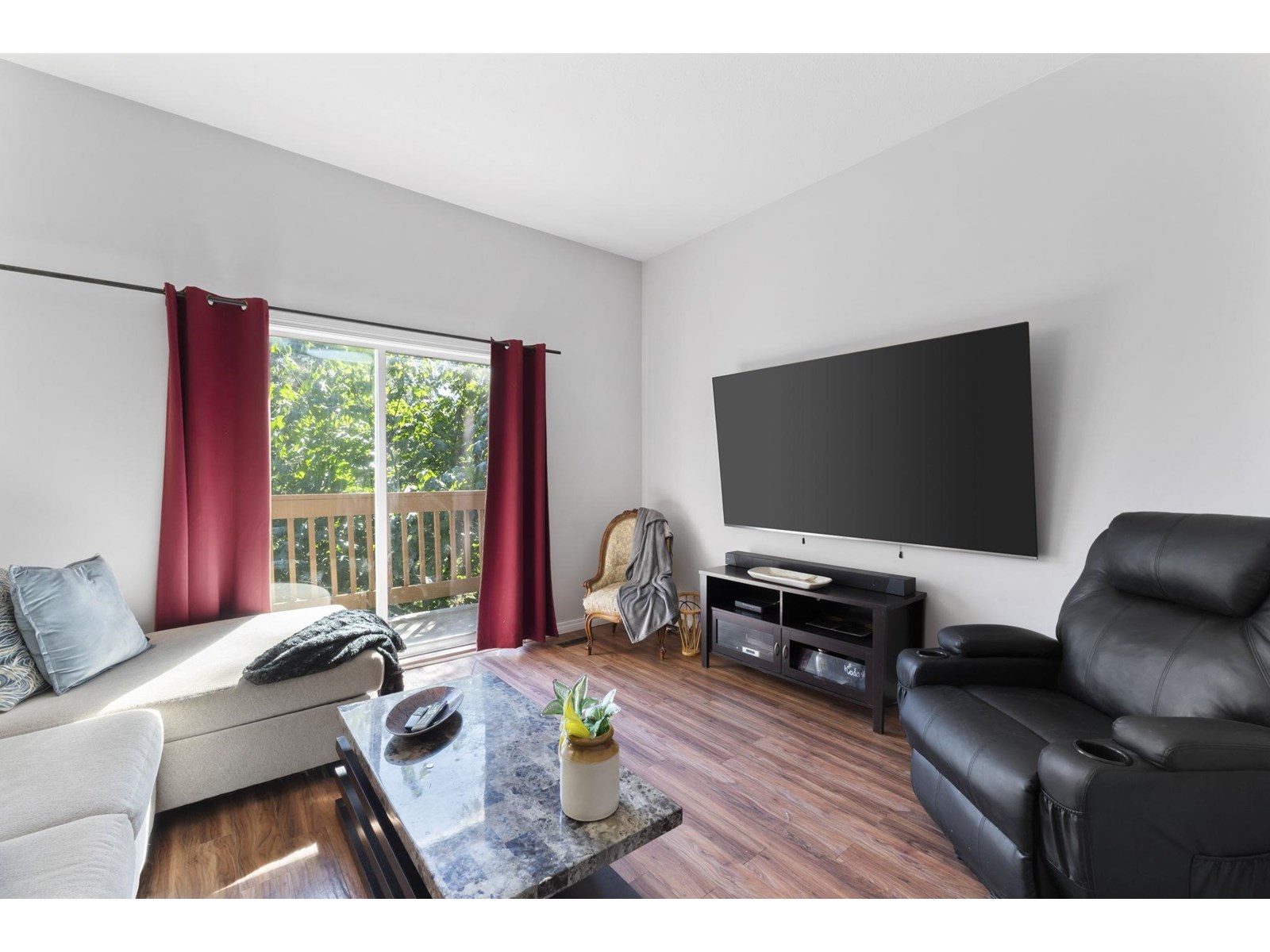 2615 St Gallen Way Property Photo 16
