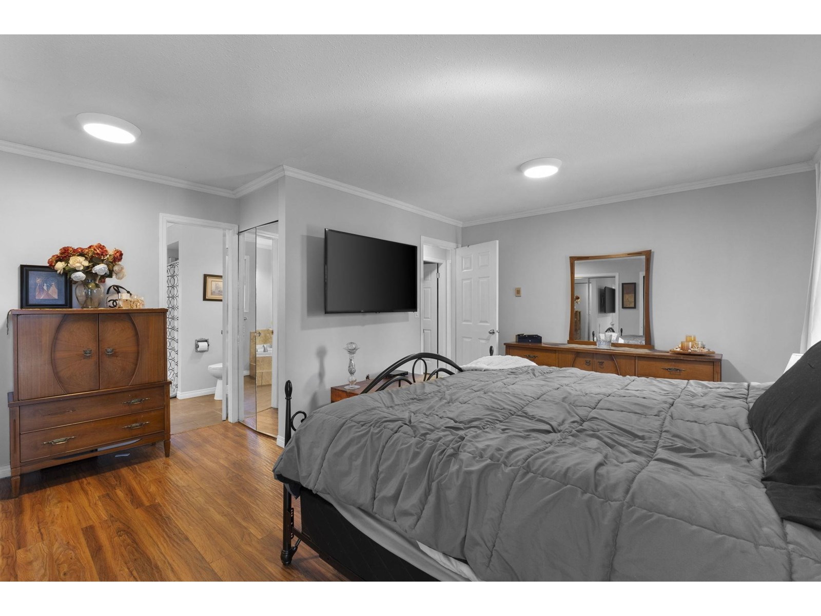 2615 St Gallen Way Property Photo 19