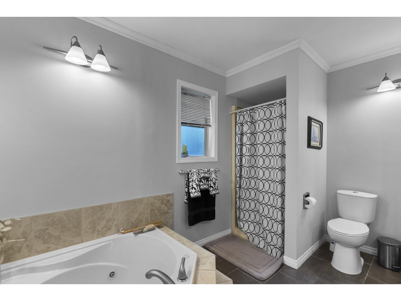 2615 St Gallen Way Property Photo 21