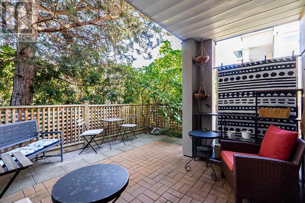 103 1140 55 Street Property Photo 14