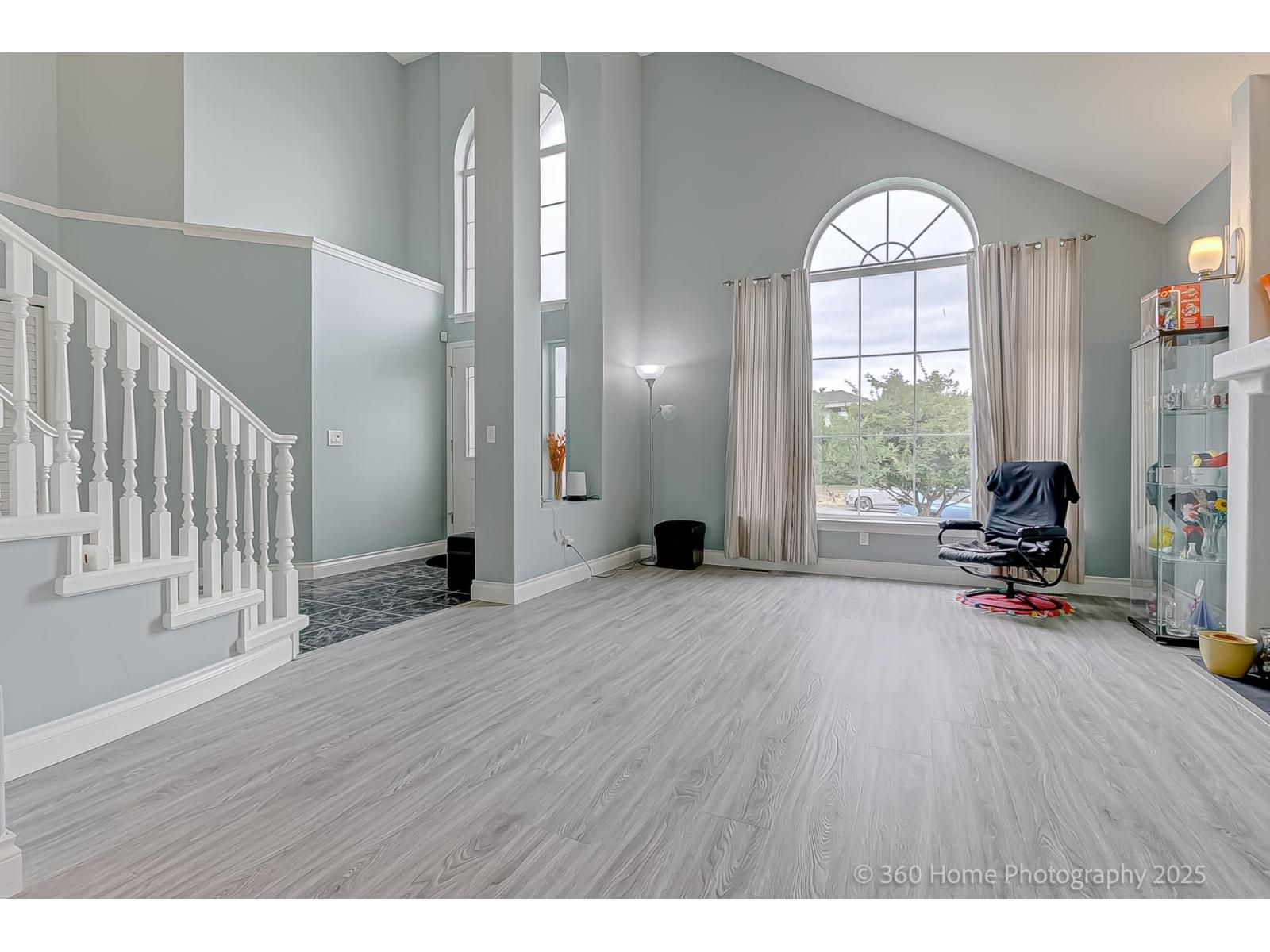 19088 63b Avenue Property Photo 2