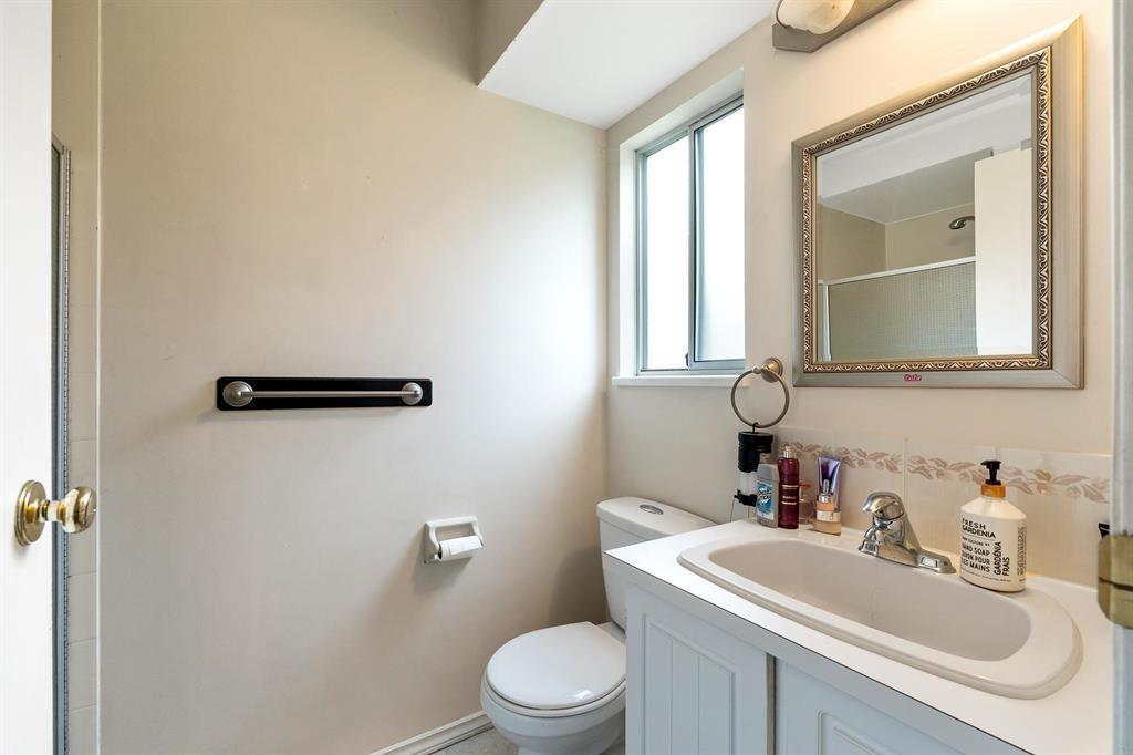 2300 Harper Drive Property Photo 18