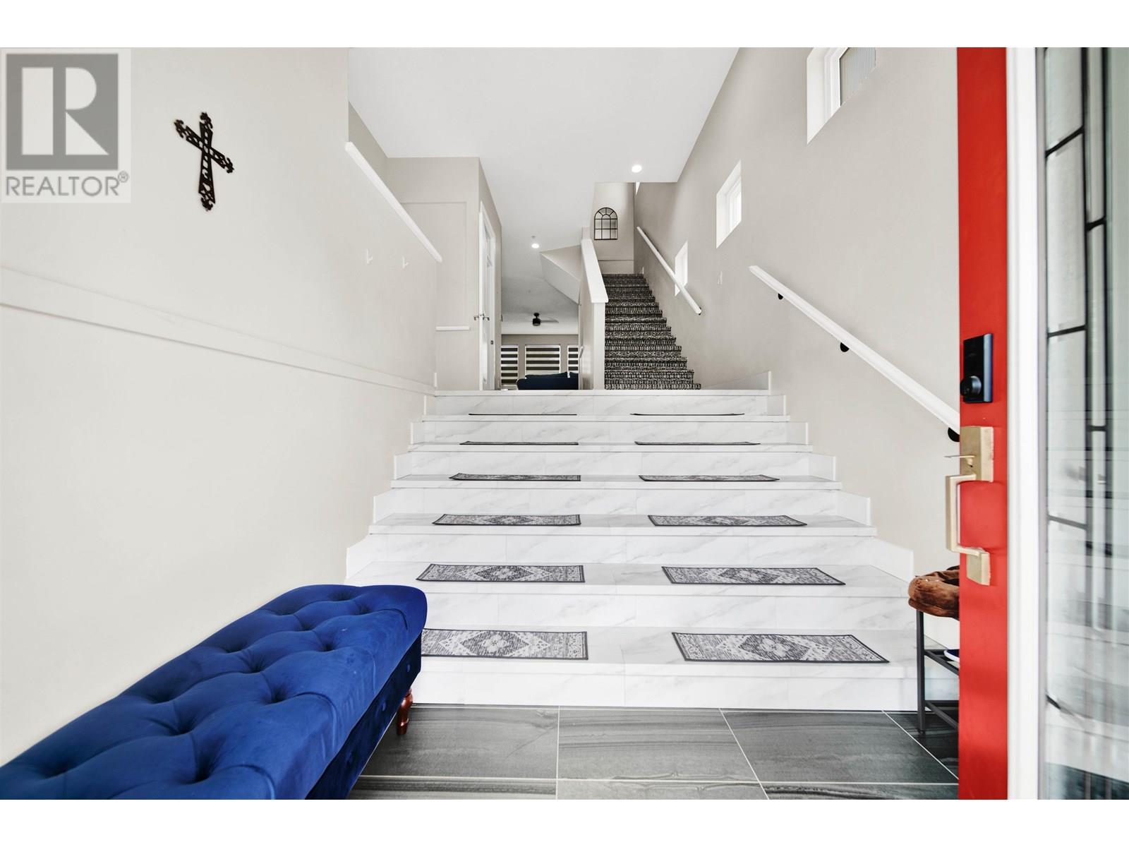 23849 103a Avenue Property Photo 3