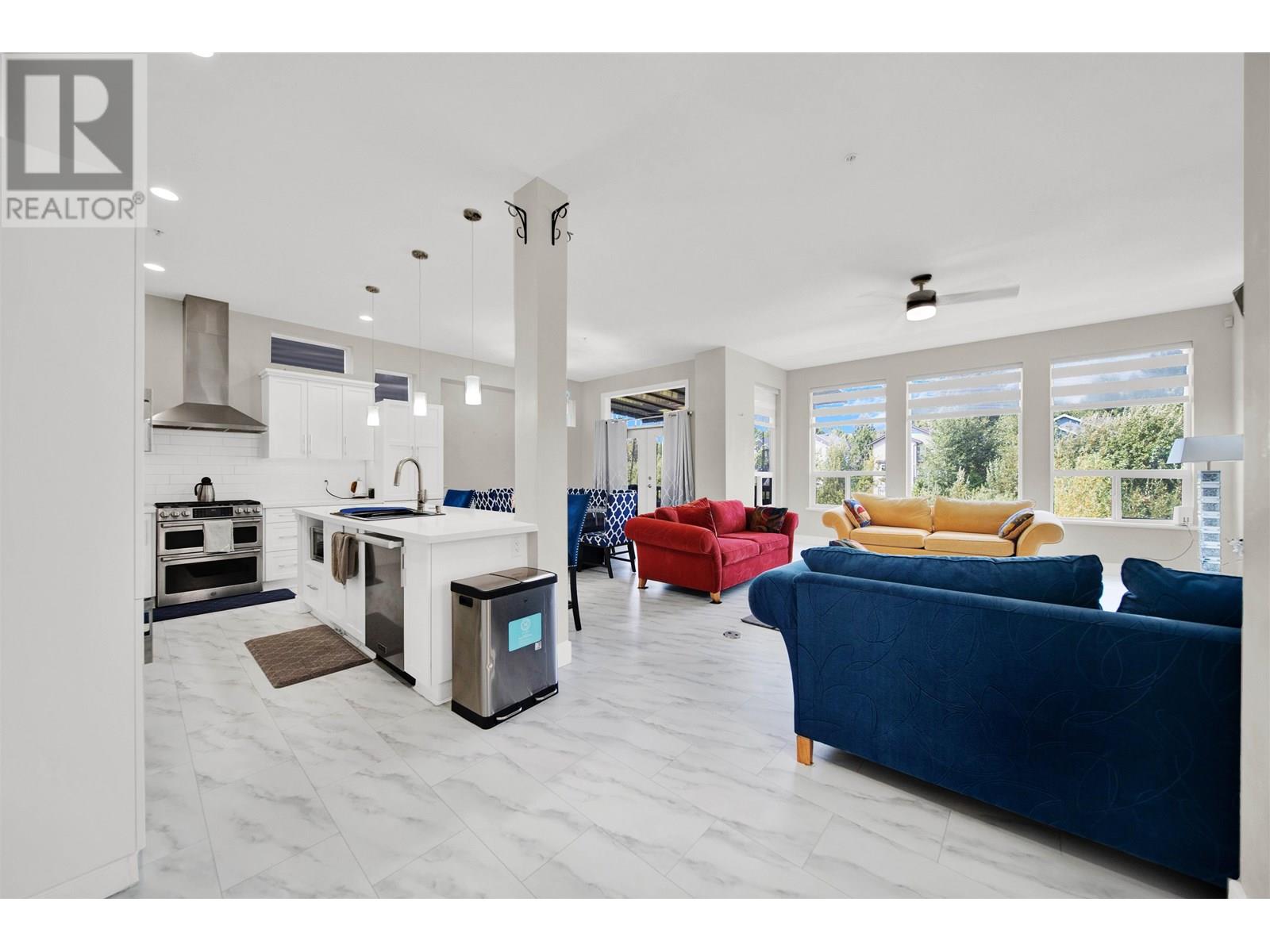 23849 103a Avenue Property Photo 8