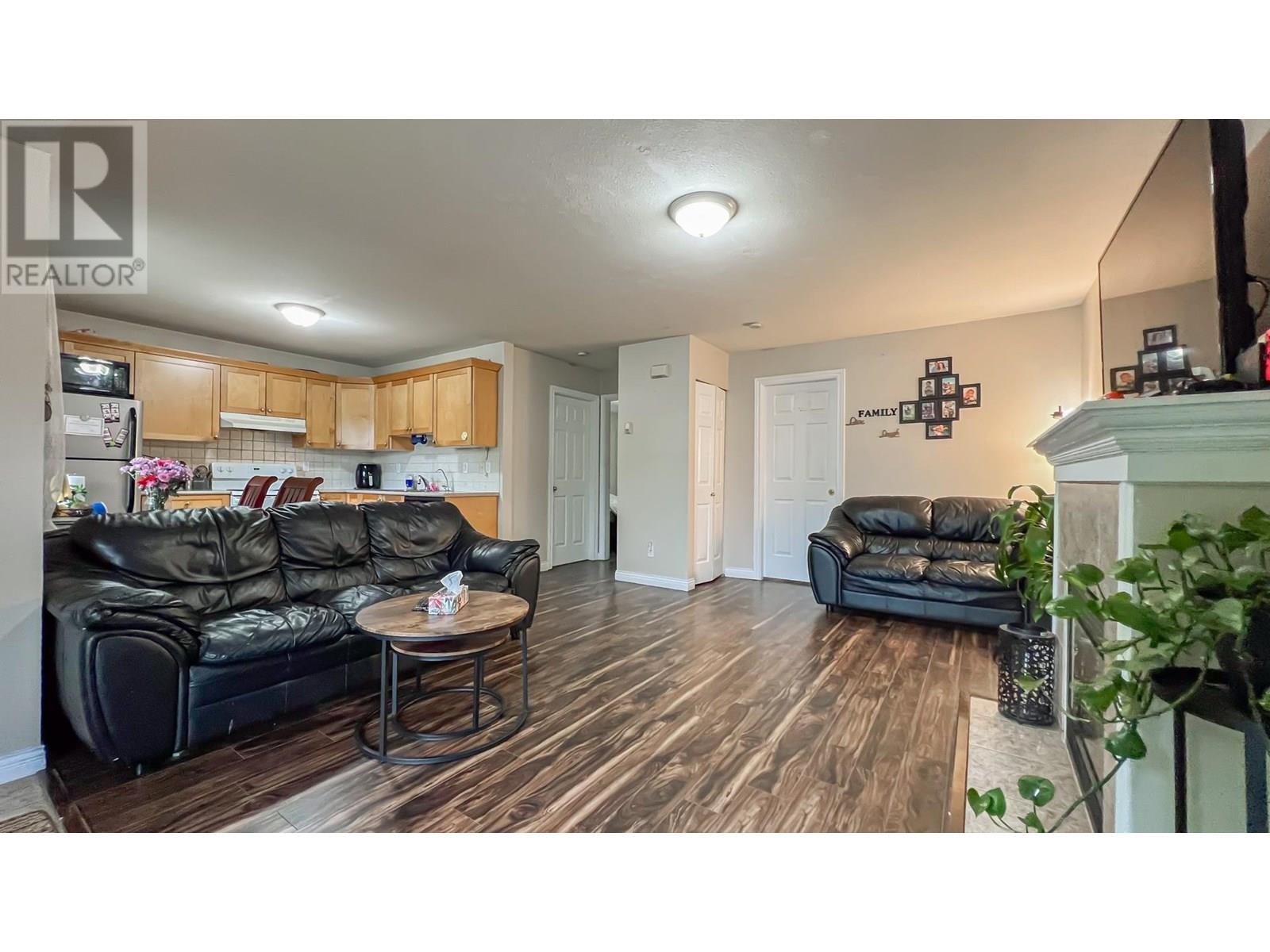 1553 Burrill Avenue Property Photo 18