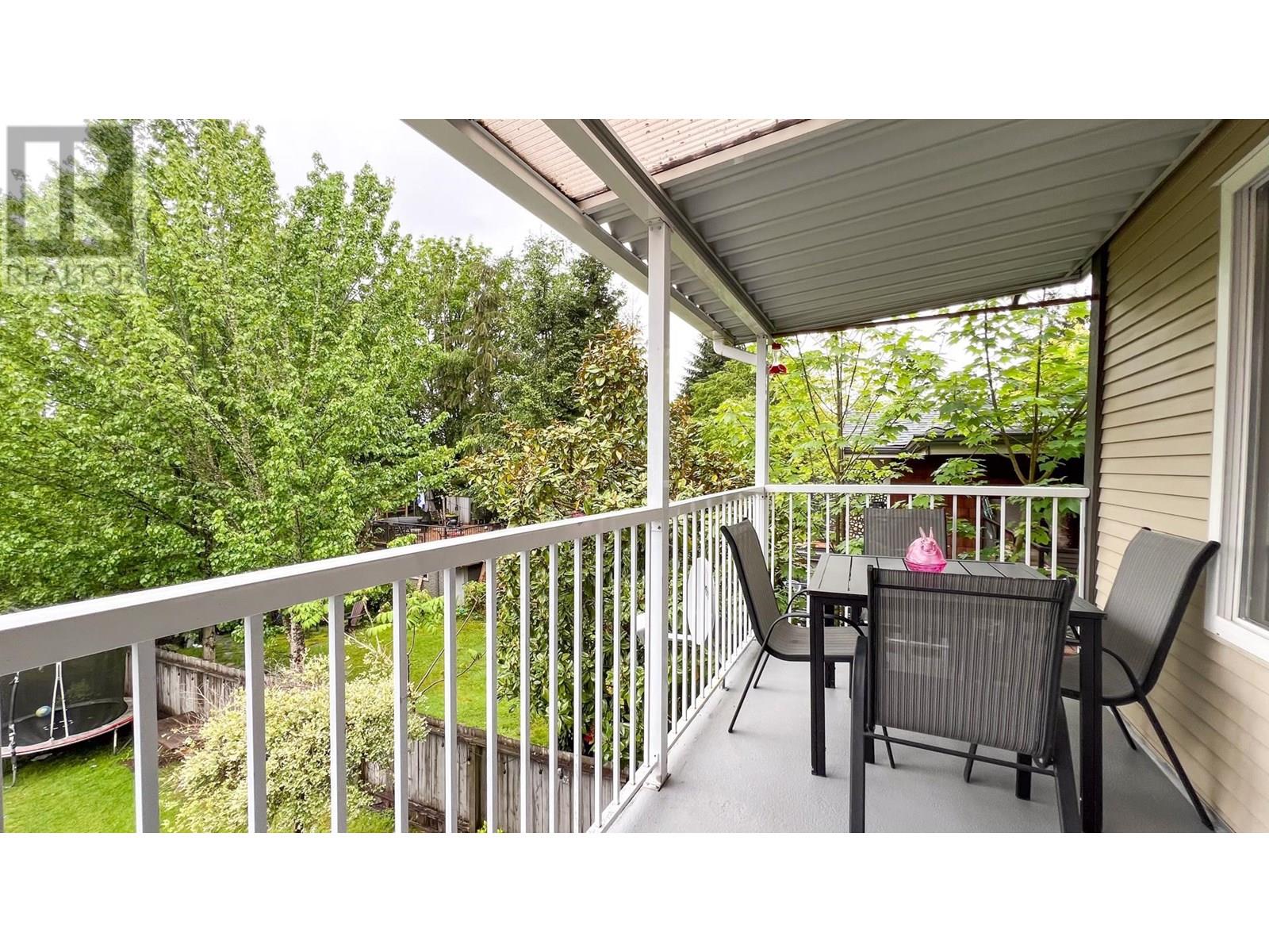 1553 Burrill Avenue Property Photo 22
