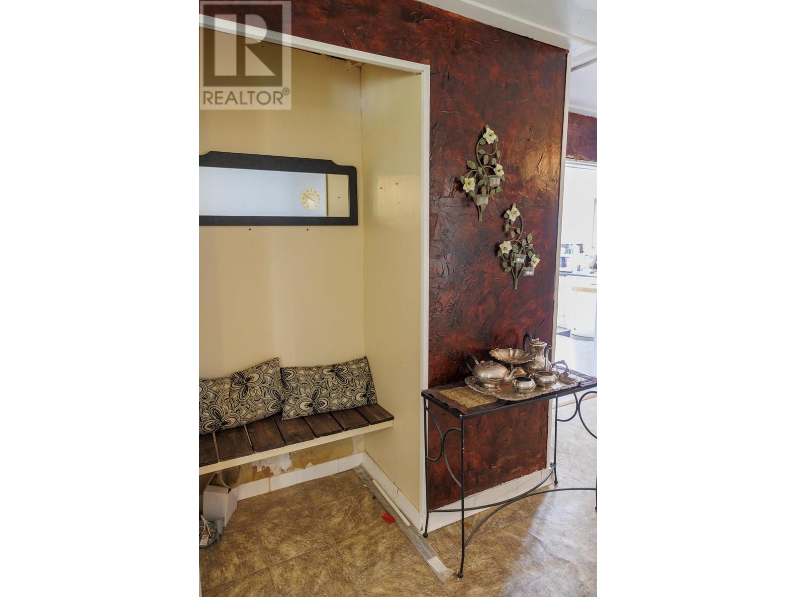 8189 Loos Road Property Photo 31