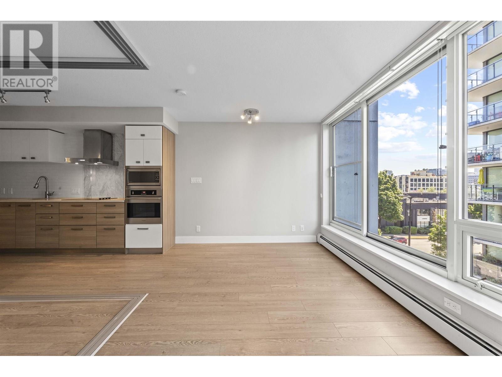516 1783 Manitoba Street Property Photo 8