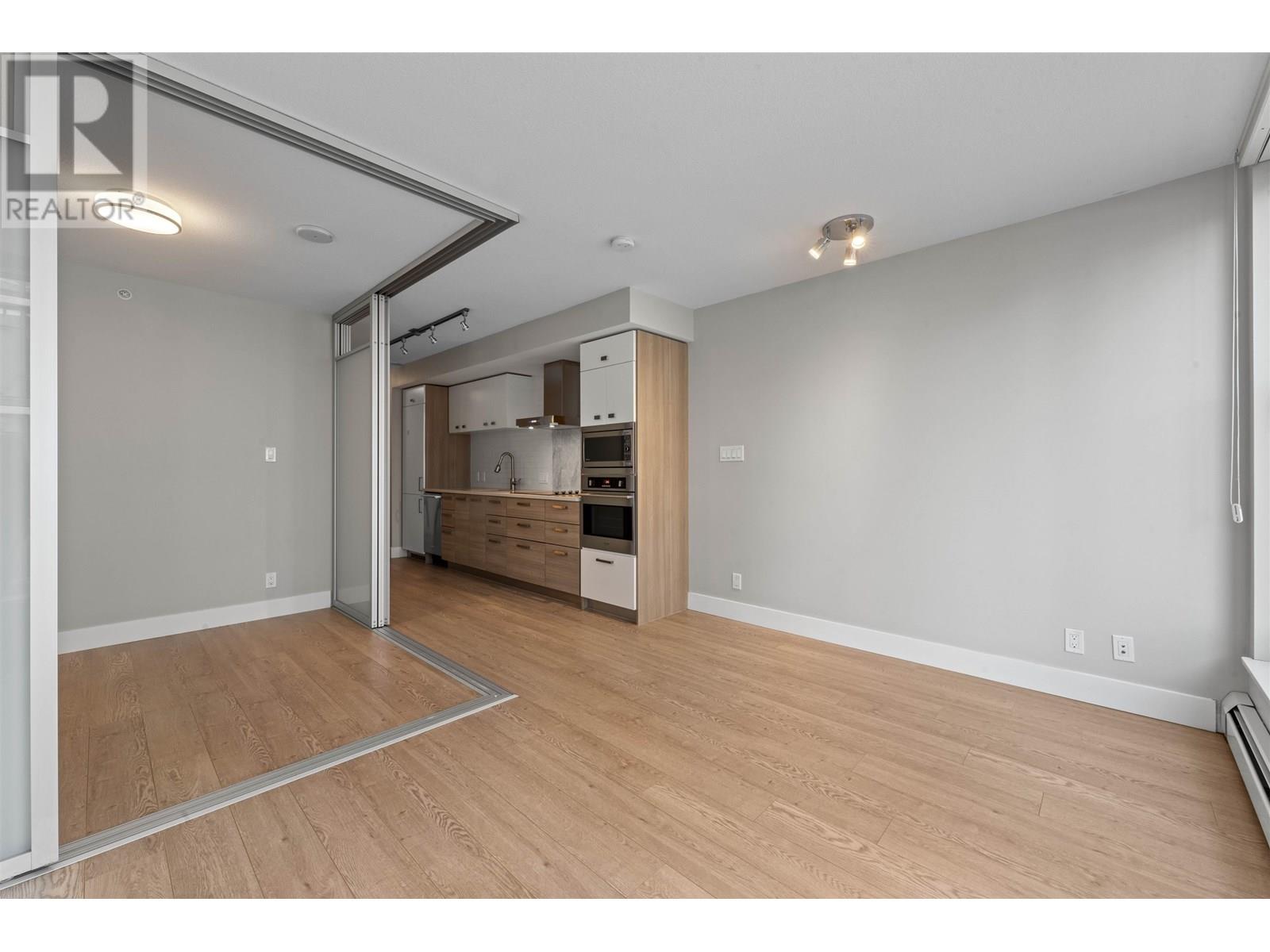 516 1783 Manitoba Street Property Photo 9