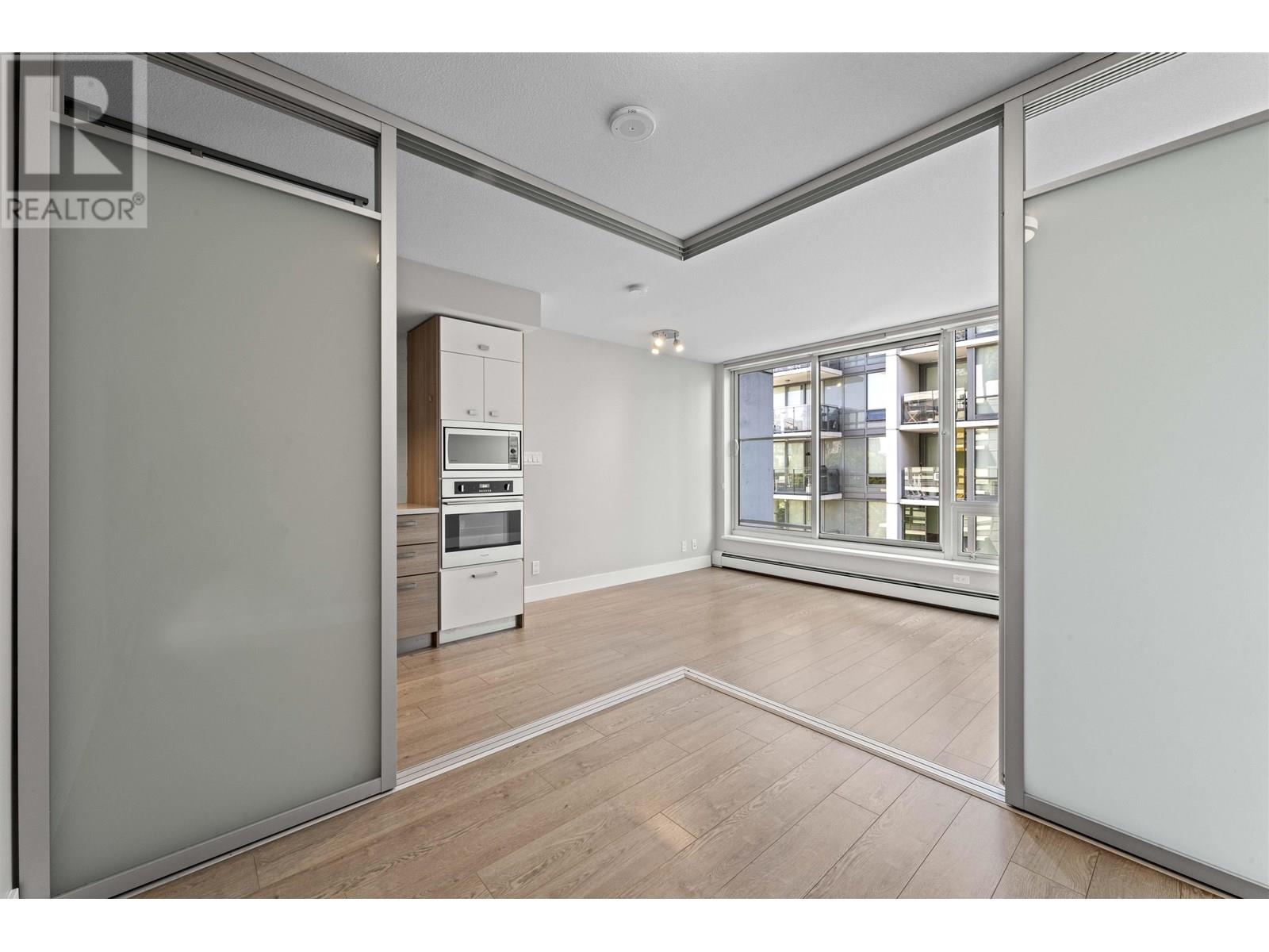 516 1783 Manitoba Street Property Photo 11