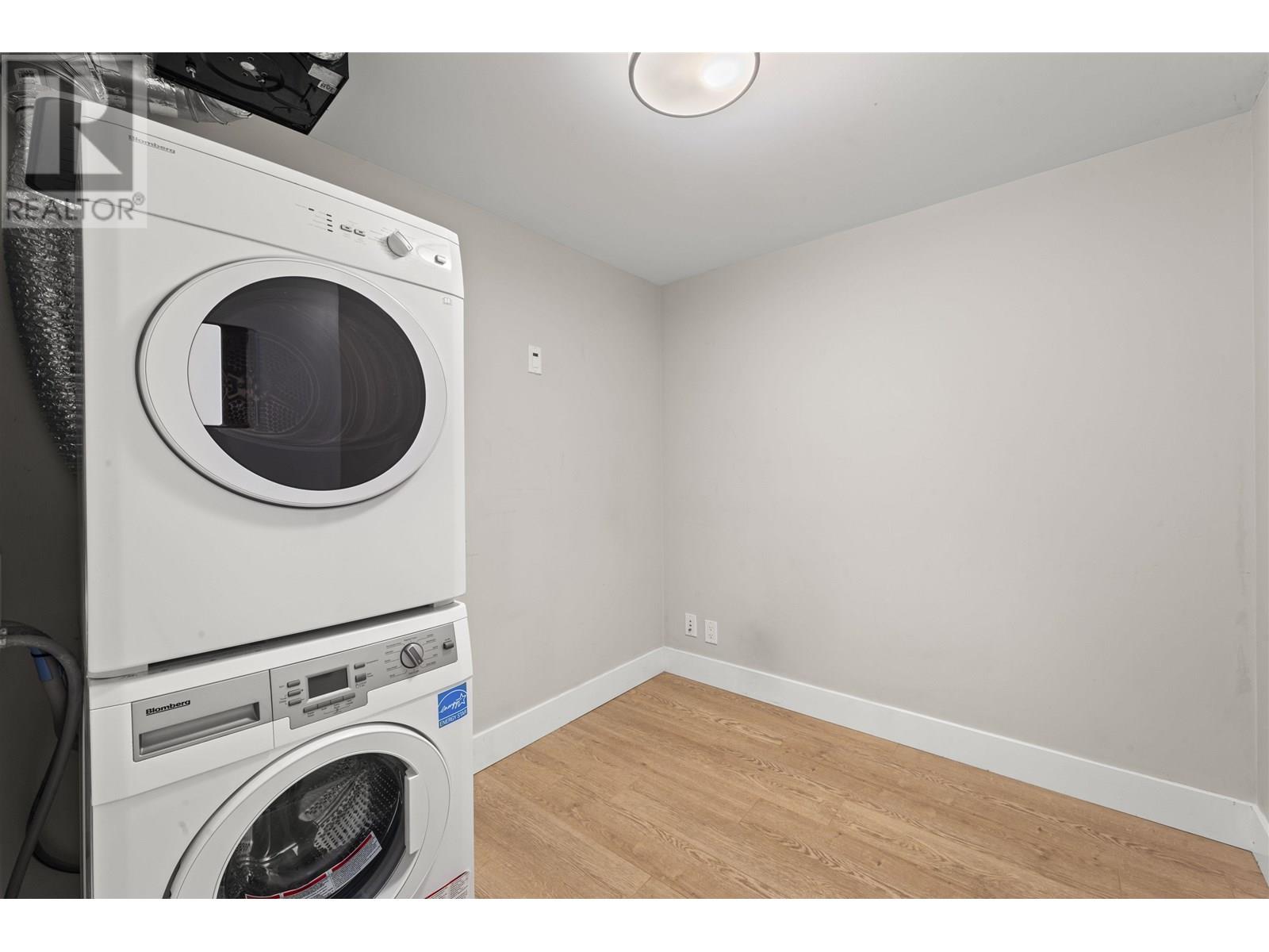 516 1783 Manitoba Street Property Photo 16
