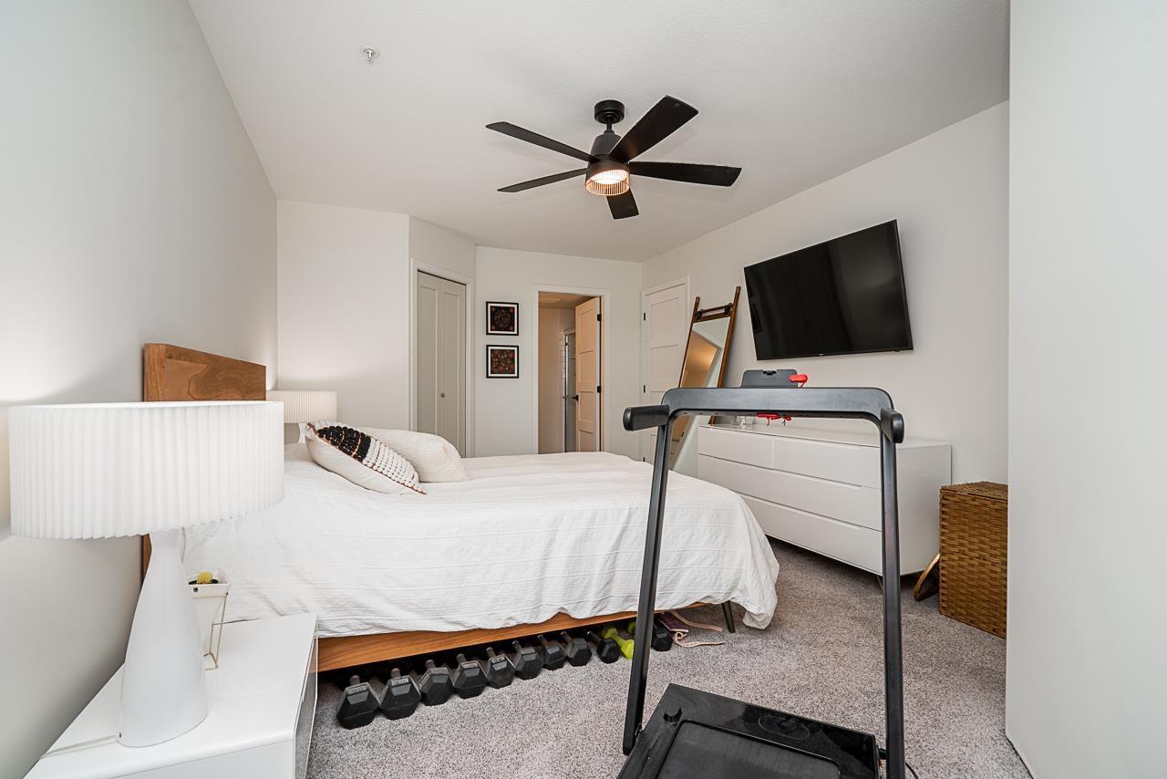 330 22020 49 Avenue Property Photo 17