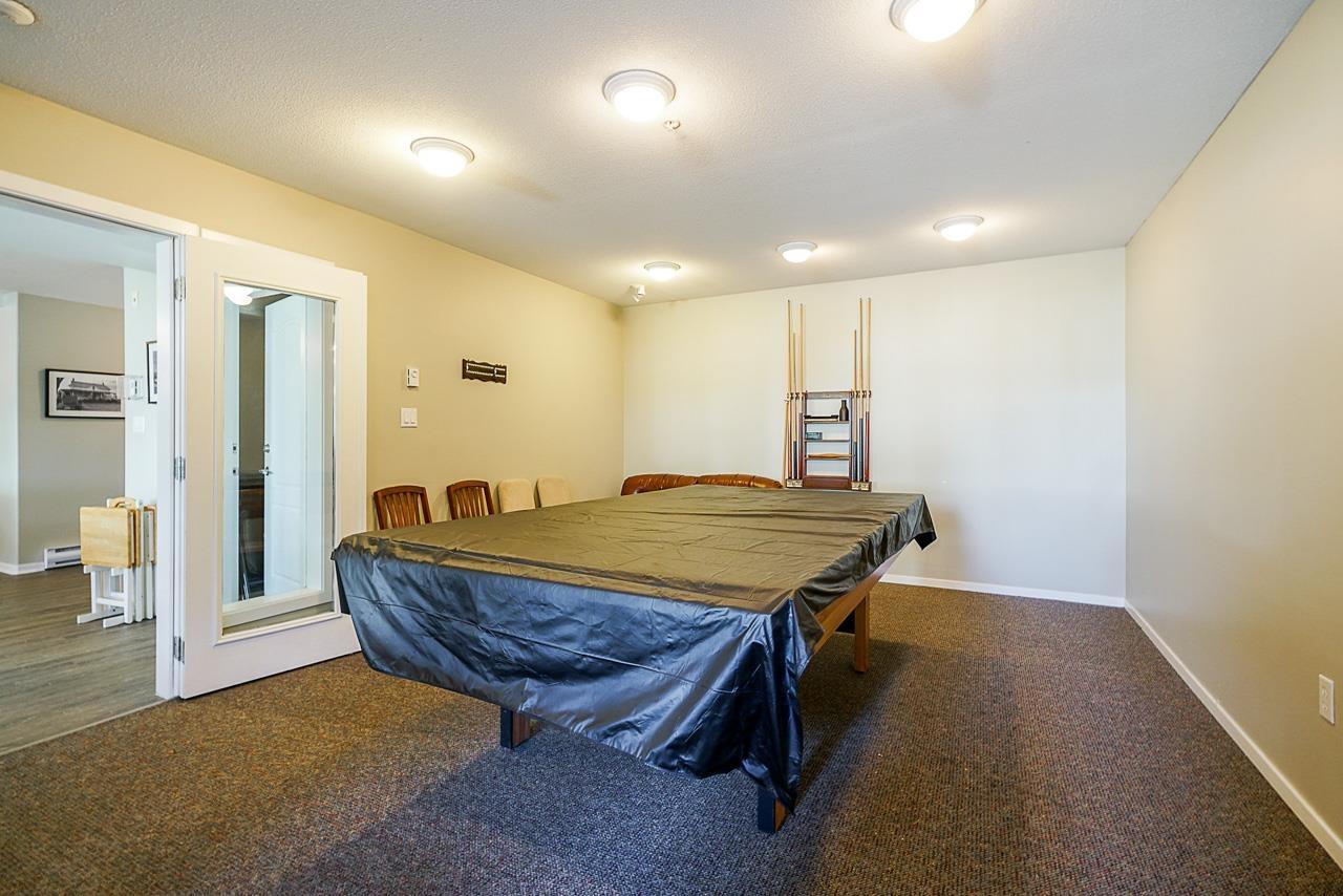 330 22020 49 Avenue Property Photo 33