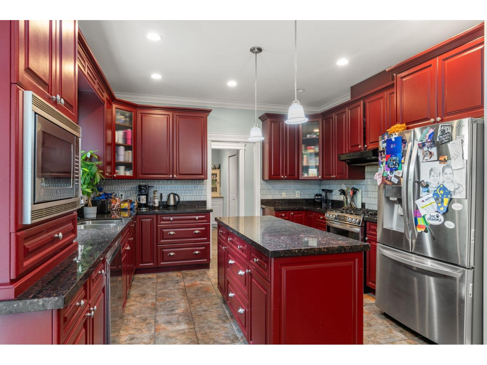 20752 Grade Crescent Property Photo 10