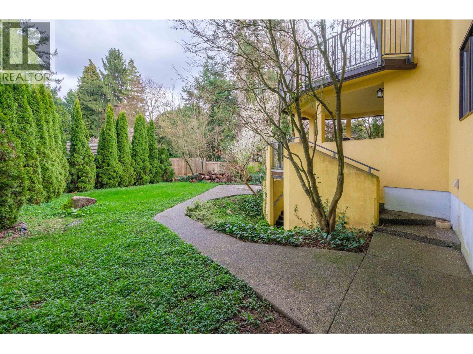 6000 Buckingham Avenue Property Photo 39
