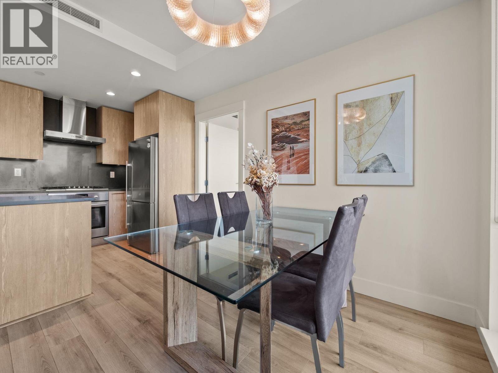 10788 No. 5 Road #321 Property Photo 3