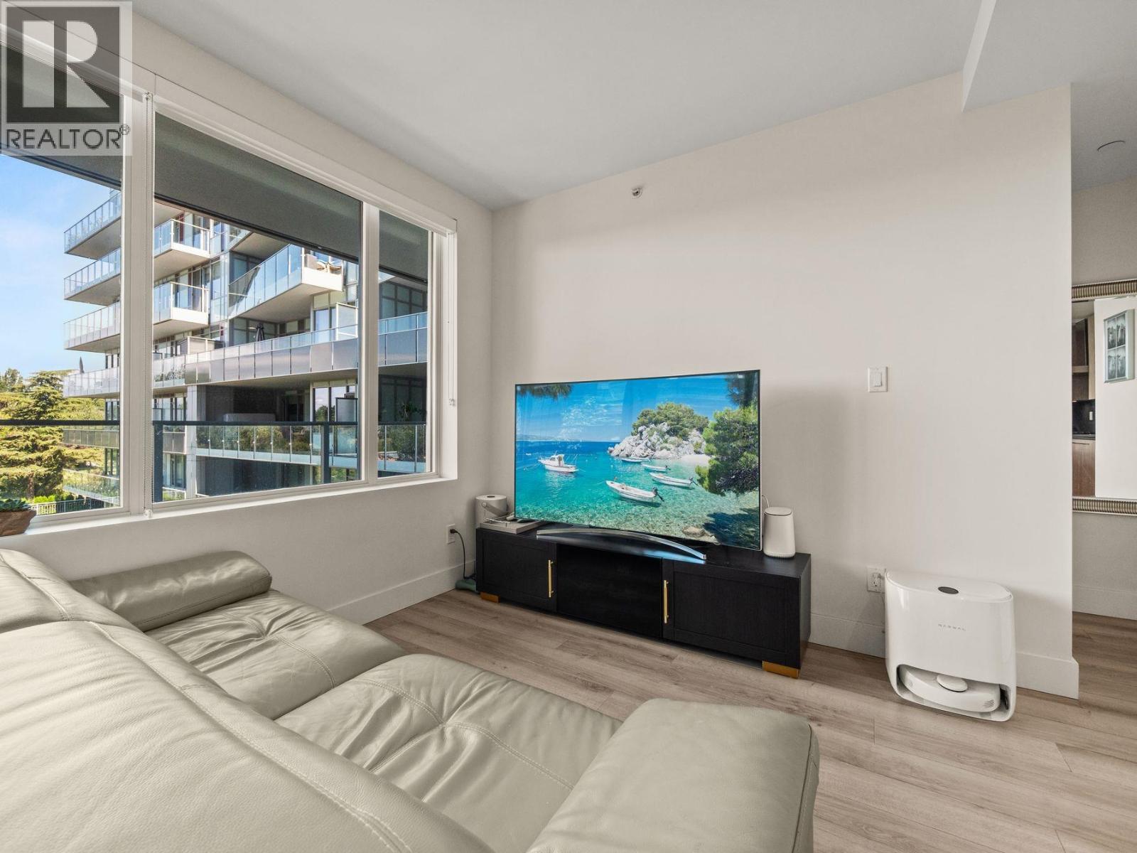 10788 No. 5 Road #321 Property Photo 9