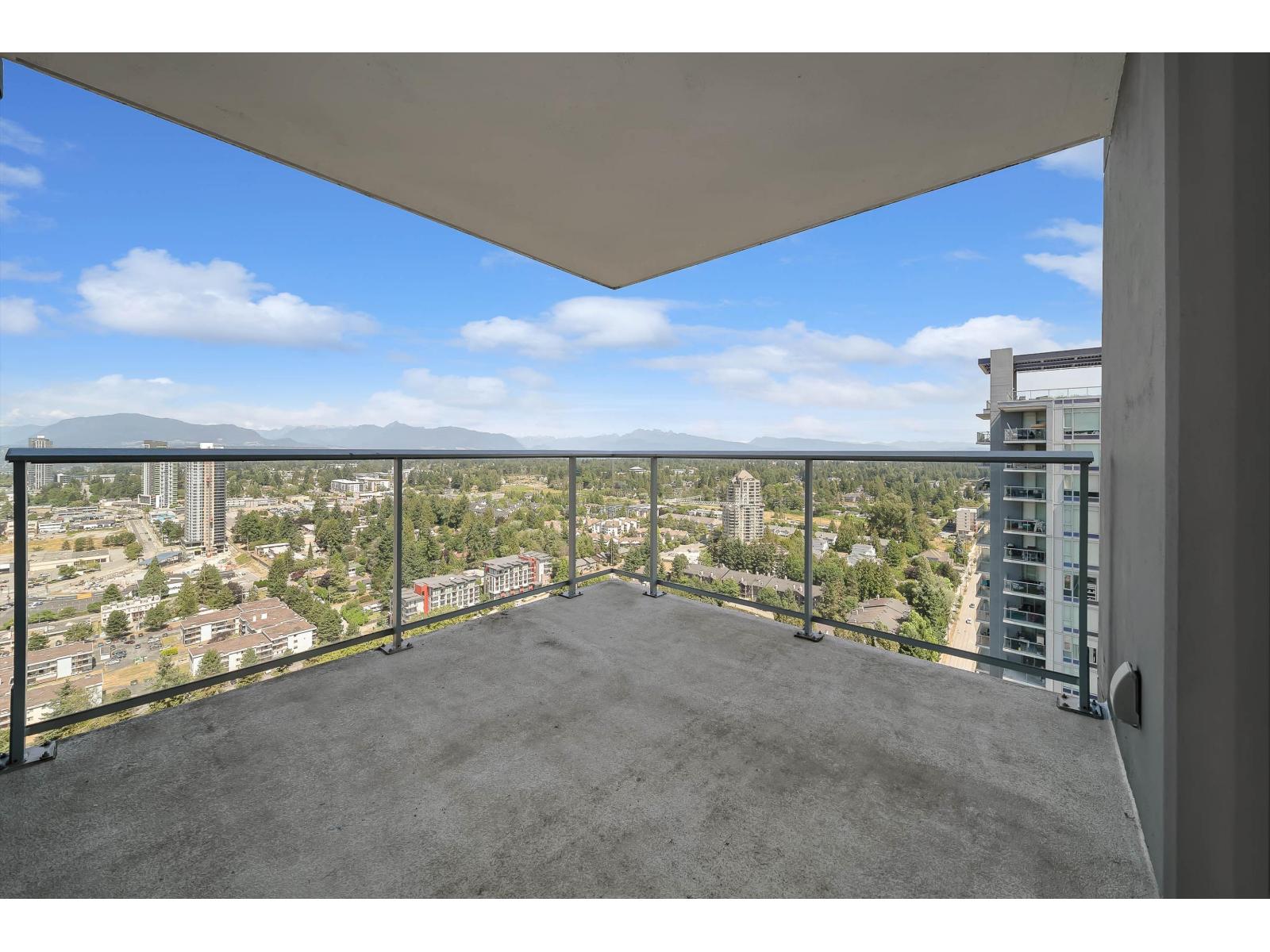 13696 100 #4508 Property Photo 4